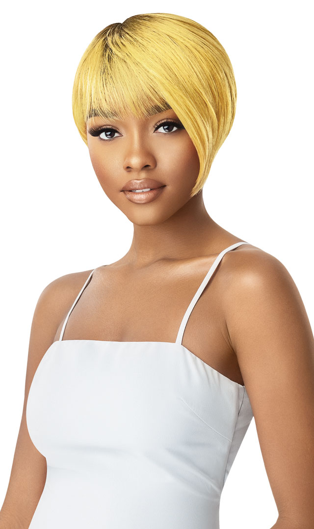  Knotless Triangle Part Braids - Outre
